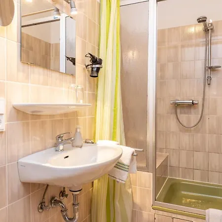 Wittgensteiner Schweiz Casa de hóspedes 3*