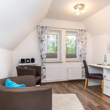 Wittgensteiner Schweiz Casa de hóspedes 3*